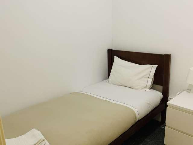 Quarto alugar em Santa Maria Maior, Lisboa