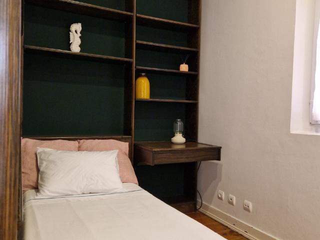 Quarto alugar em Santo António, Lisboa