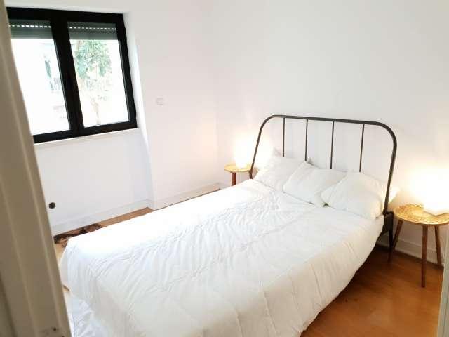 Quarto alugar em Santos-o-Velho, Lisboa