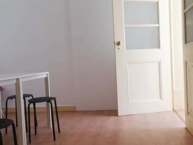Quarto alugar em Lisboa