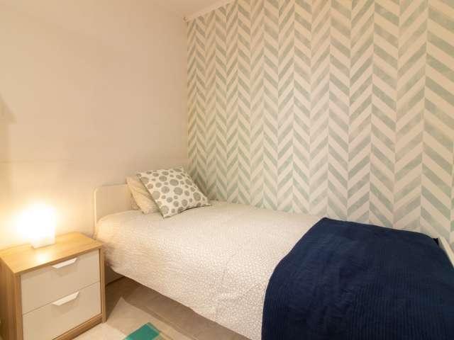 Quarto alugar em Caramão da Ajuda, Lisboa