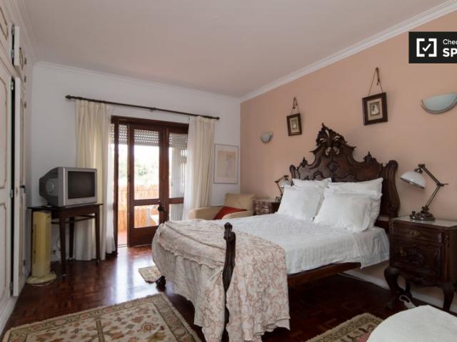 Quarto alugar em Murtal, Cascais