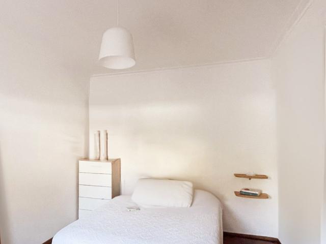 Quarto alugar em Alto do Lagoal, Oeiras