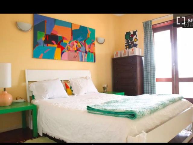 Quarto alugar em Murtal, Cascais