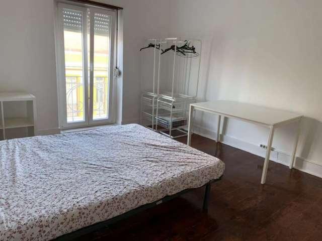 Quarto alugar em Arroios, Lisboa