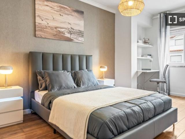 Quarto alugar em Oeiras, Lisboa