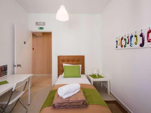 Quarto alugar em Avenidas Novas, Lisboa