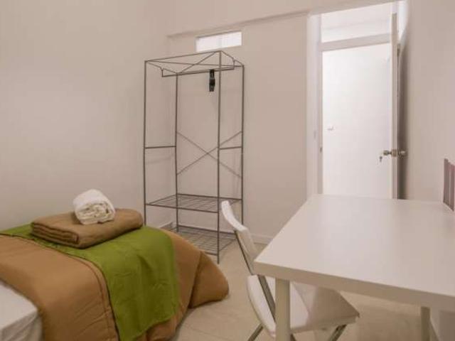 Quarto alugar em Avenidas Novas, Lisboa