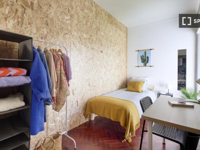 Quarto alugar em Arroios, Lisboa