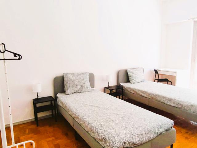 Quarto alugar em Vale de Carenque, Queluz