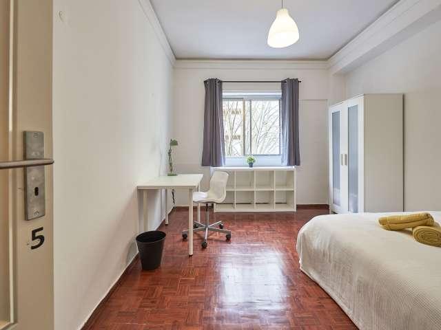 Quarto alugar em Avenidas Novas, Lisboa
