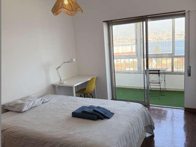 Quarto alugar em Cacilhas, Almada