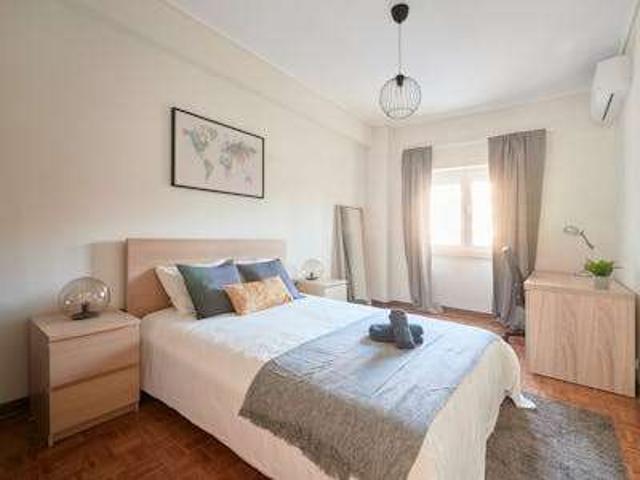 Quarto alugar em Avenidas Novas, Lisboa
