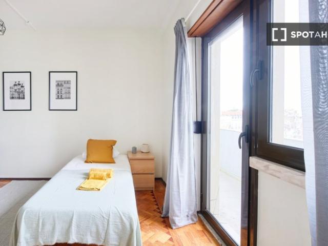 Quarto alugar em Lisboa