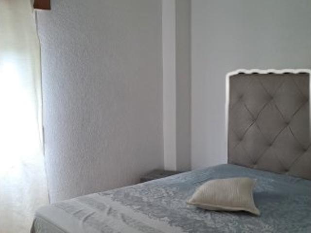 Quarto alugar em Santo António da Caparica, Almada