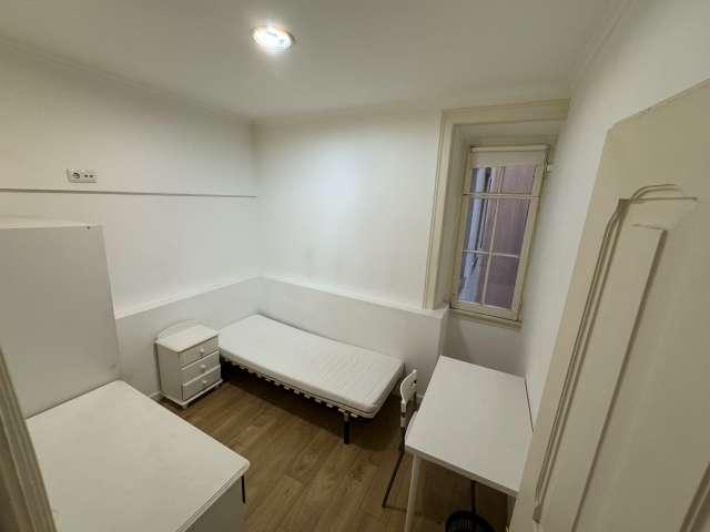 Quarto alugar em Avenidas Novas, Lisboa
