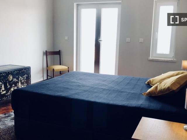 Quarto alugar em Quinta dos Castelos, Oeiras
