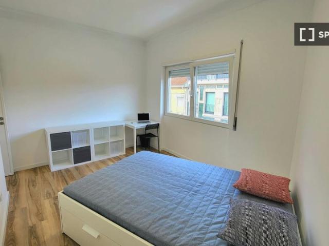 Quarto alugar em Gondomar, Porto