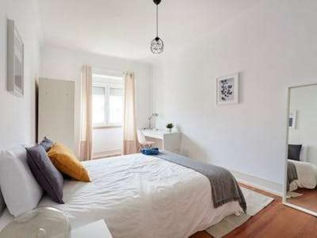 Quarto alugar em Lisboa