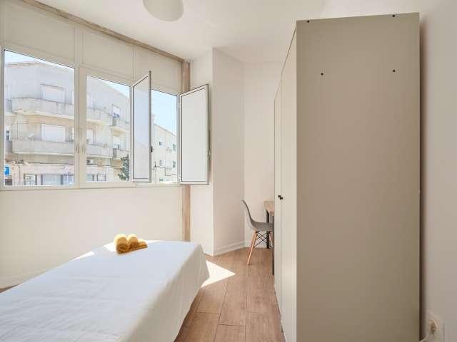 Quarto alugar em Bairro Lopes, Lisboa