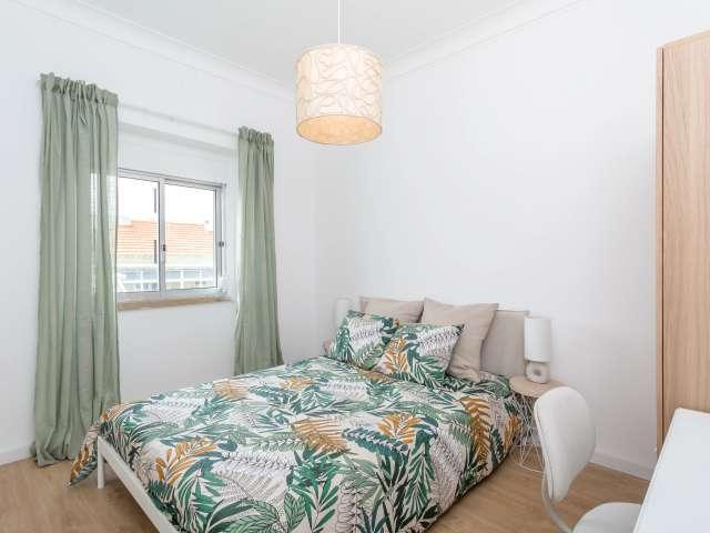 Quarto alugar em Vale de Carenque, Sintra