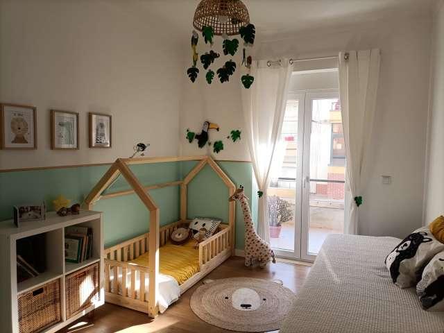 Quarto alugar em Cacilhas, Almada