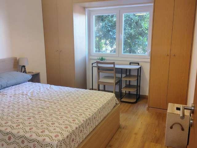 Quarto alugar em Alembrança, Almada
