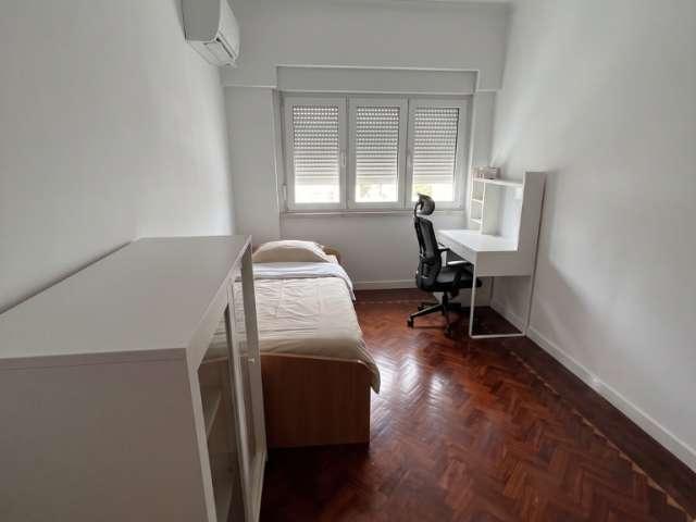 Quarto alugar em Lisboa