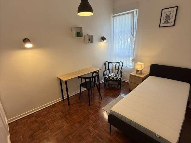 Quarto alugar em Olivais, Lisboa