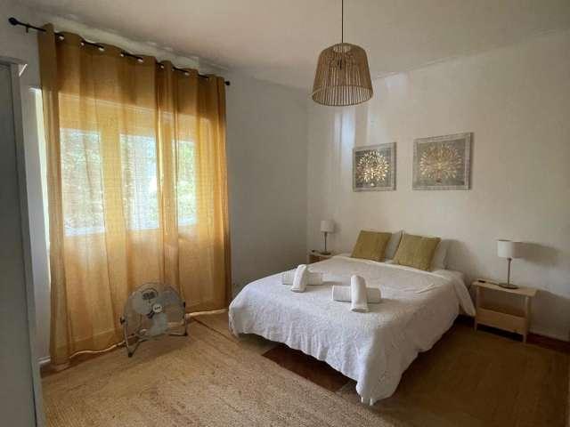 Quarto alugar em São Vicente de Fora, Lisboa