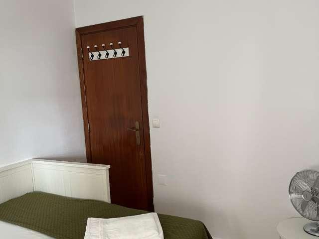 Quarto alugar em São Vicente, Lisboa
