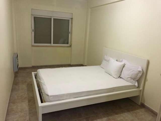 Quarto alugar em Casal do Chapim, Odivelas