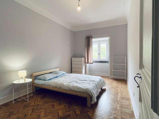 Quarto alugar em Santo António da Caparica, Costa Da Caparica