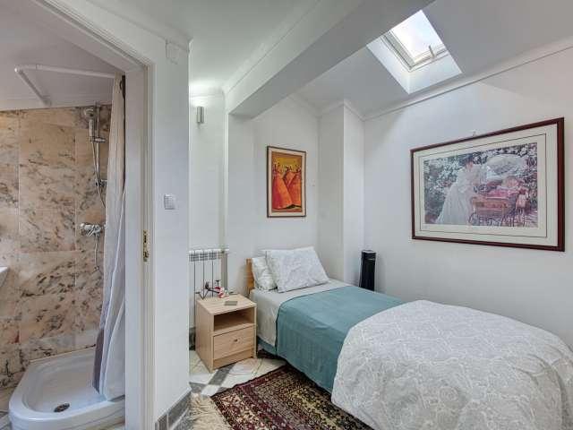Quarto alugar em Carcavelos e Parede, Cascais
