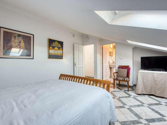 Quarto alugar em Carcavelos e Parede, Cascais