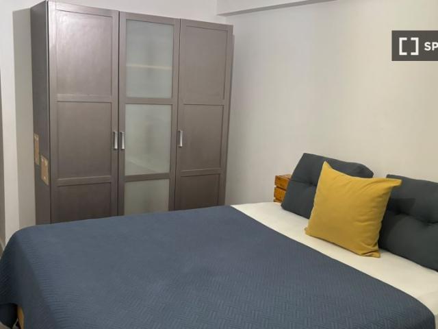 Quarto alugar em Damaia, Amadora