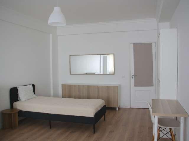Quarto alugar em Quinta de São Martinho, Cascais