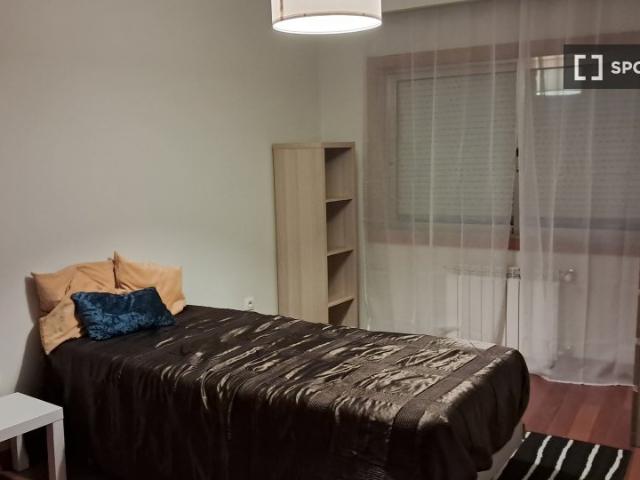 Quarto alugar em Gondomar, Porto