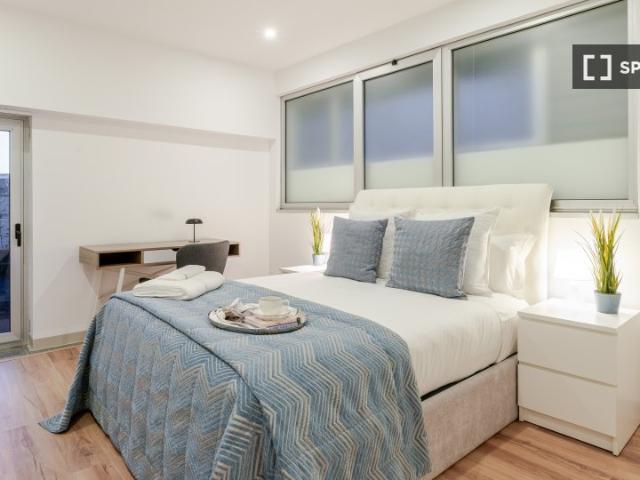 Quarto alugar em Agramonte, Porto