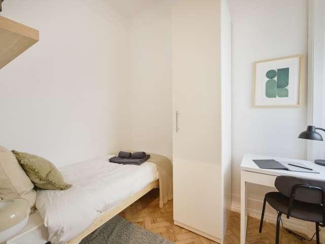 Quarto alugar em Avenidas Novas, Lisboa