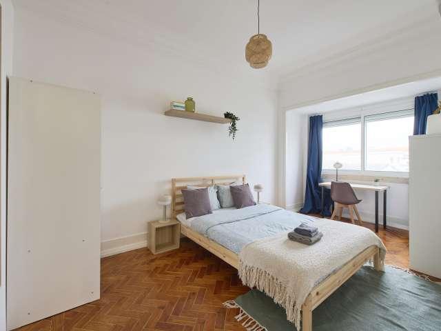Quarto alugar em Avenidas Novas, Lisboa