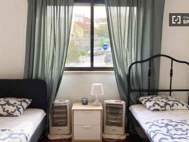 Quarto alugar em Odivelas, Lisboa