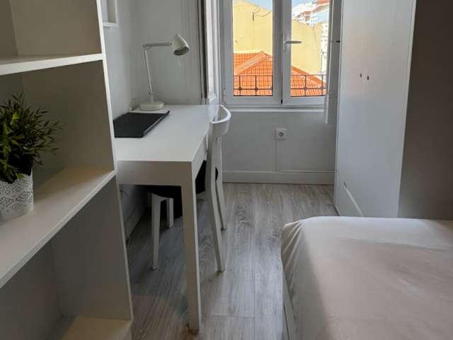 Quarto alugar em Bairro de Campolide, Lisboa