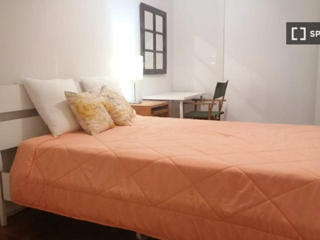 Quarto alugar em São Domingos de Benfica, Lisboa