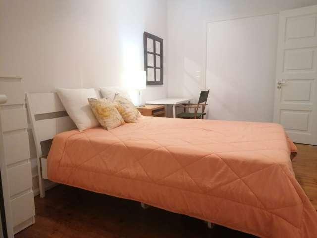 Quarto alugar em São Domingos de Benfica, Lisboa