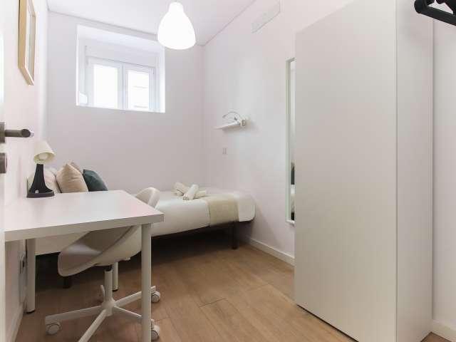 Quarto alugar em Oeiras, Lisboa