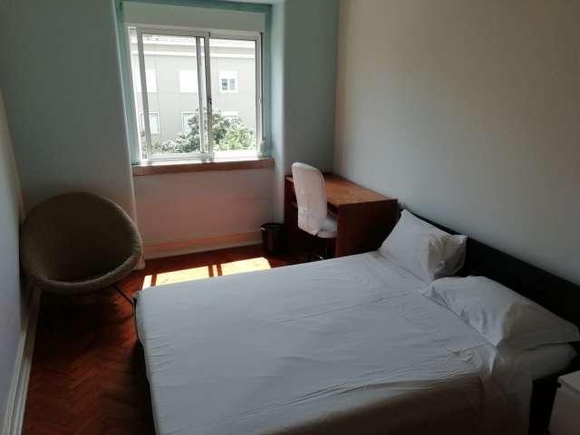 Quarto alugar em Lisboa
