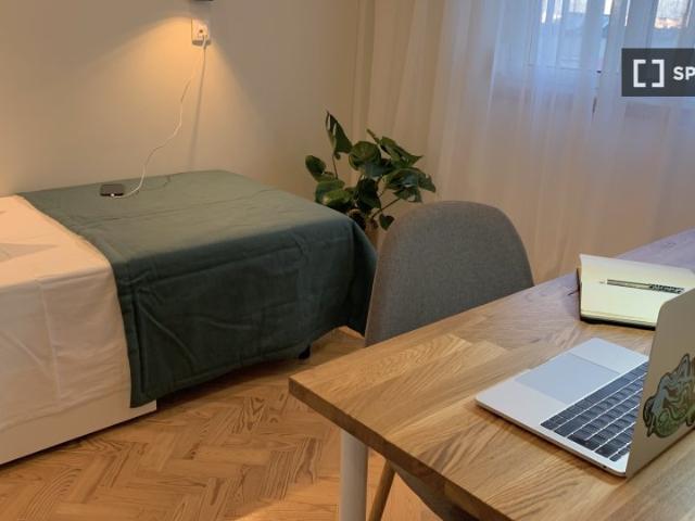 Quarto alugar em Amadora, Lisboa