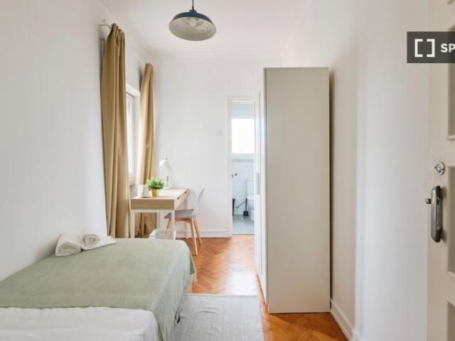 Quarto alugar em Lisboa
