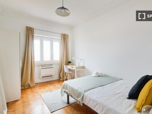 Quarto alugar em Lisboa